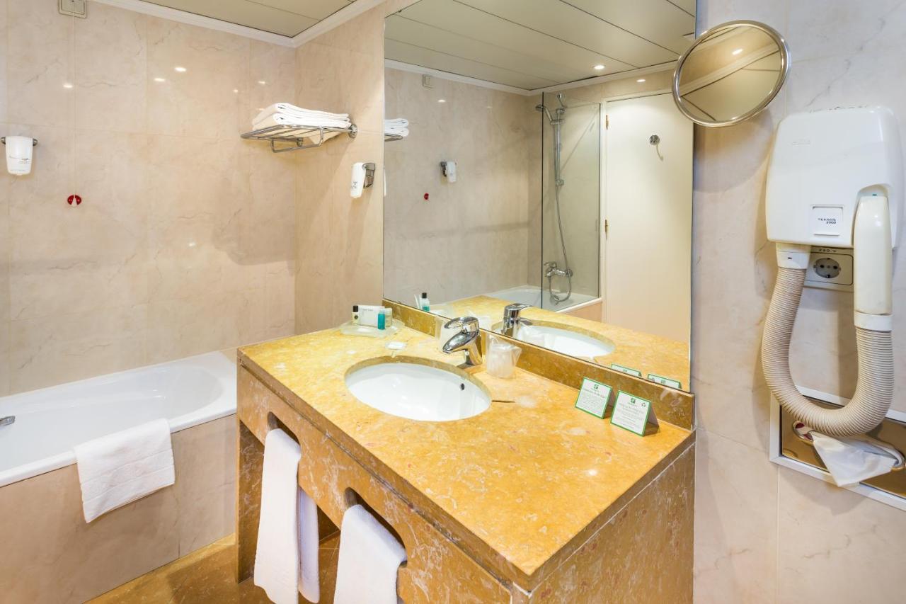 Standard Double Room - Smoking