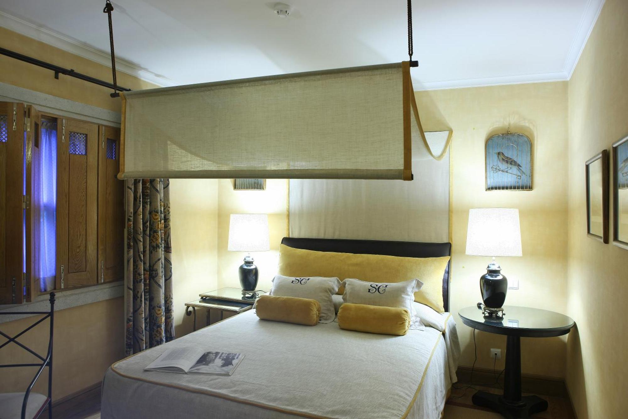Petite Castelo Room,1162645674:JPEG