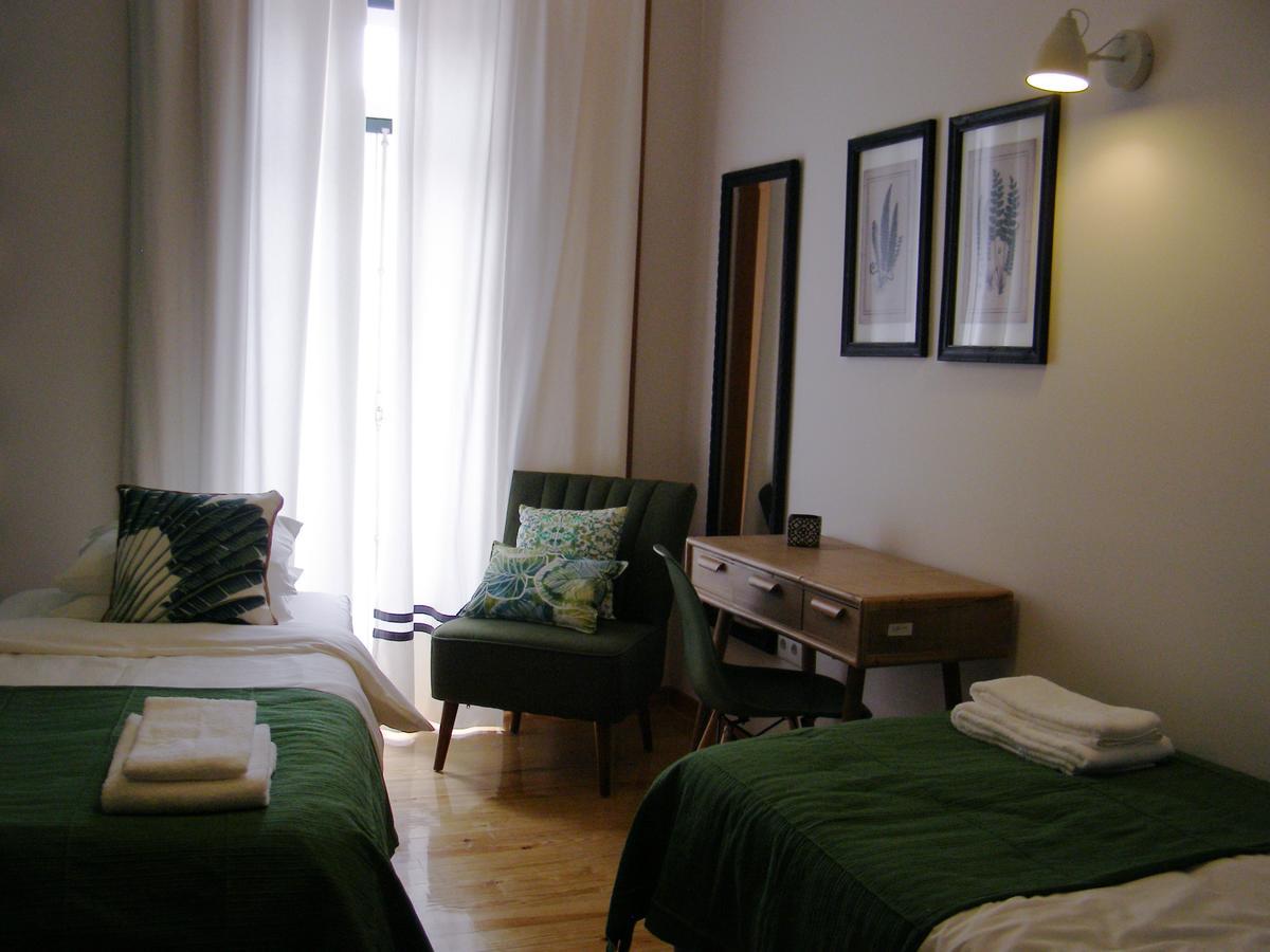 Twin Room with Shared Bathroom