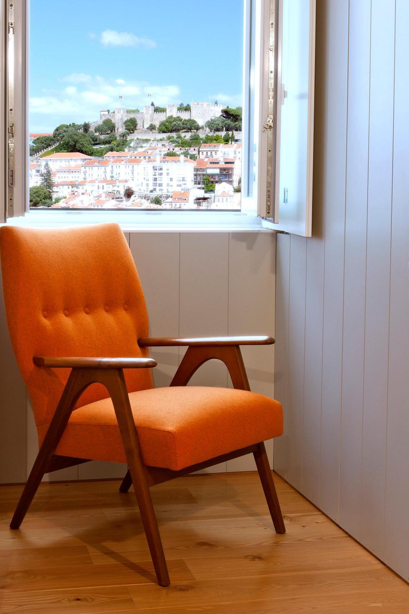 Premium Double or Twin Room with River and Castle View