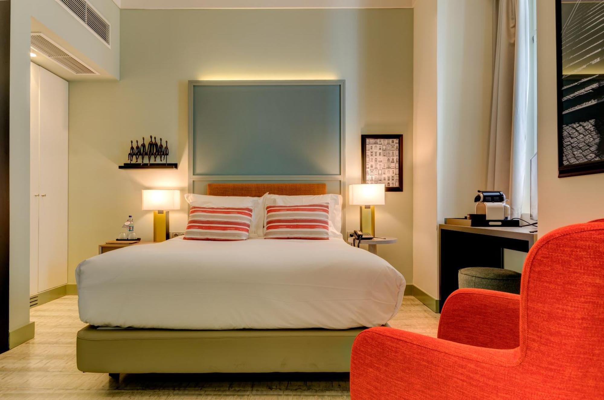 Vincci Room