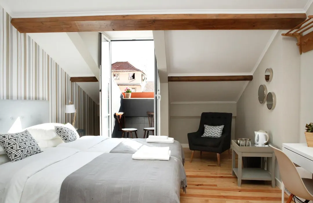 Flores Guest House-1