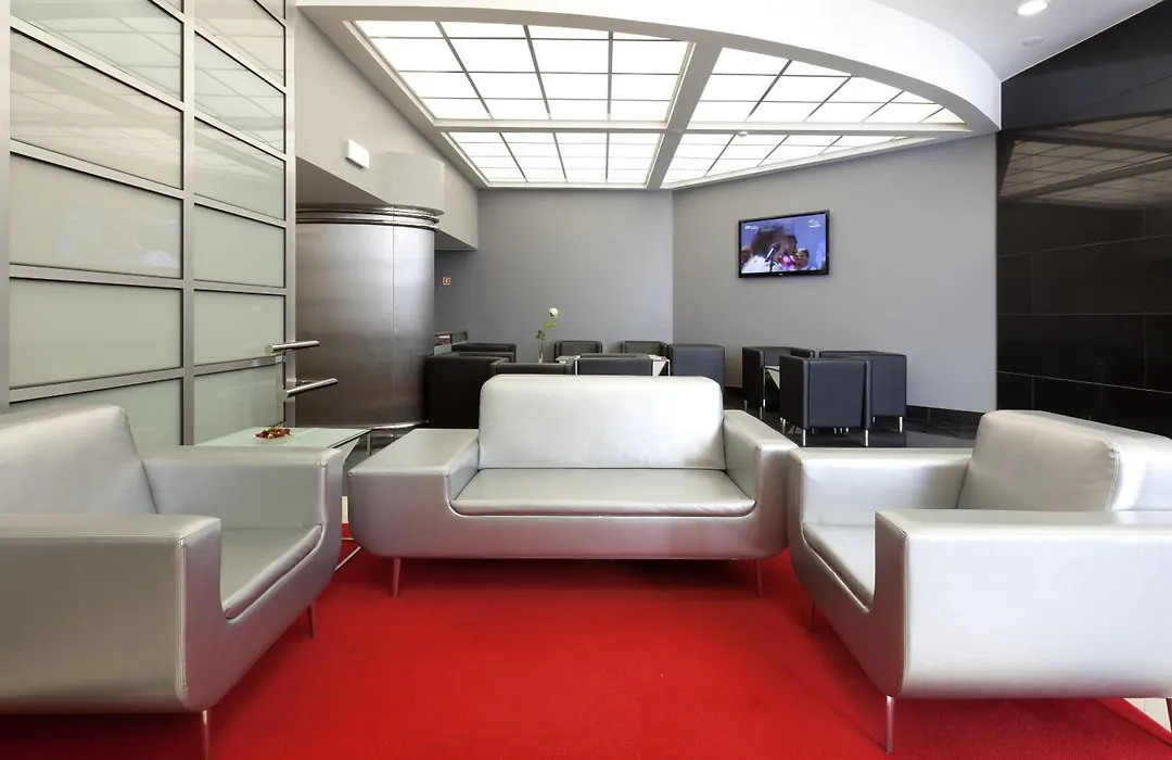 Hotel Alif Avenidas-1
