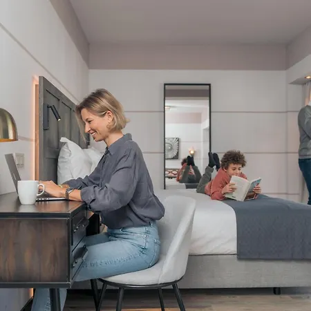 Pestana Lisboa Vintage City Center Suites-3