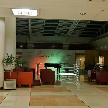 Vip Executive Entrecampos Hotel & Conference-2
