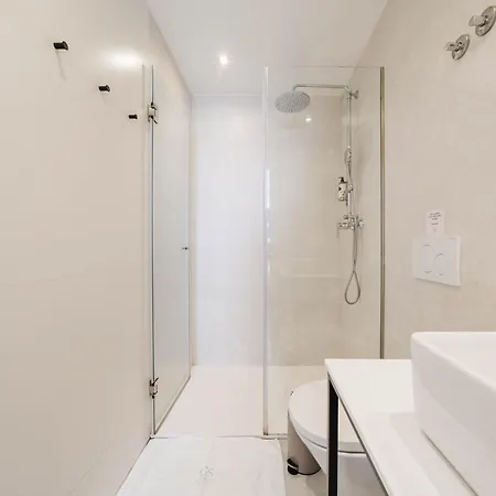 Gs Chiado Boutique Studios & Suites-2